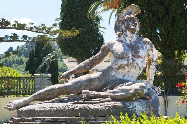 Korfu-reise Sehenswürdigkeiten Statue