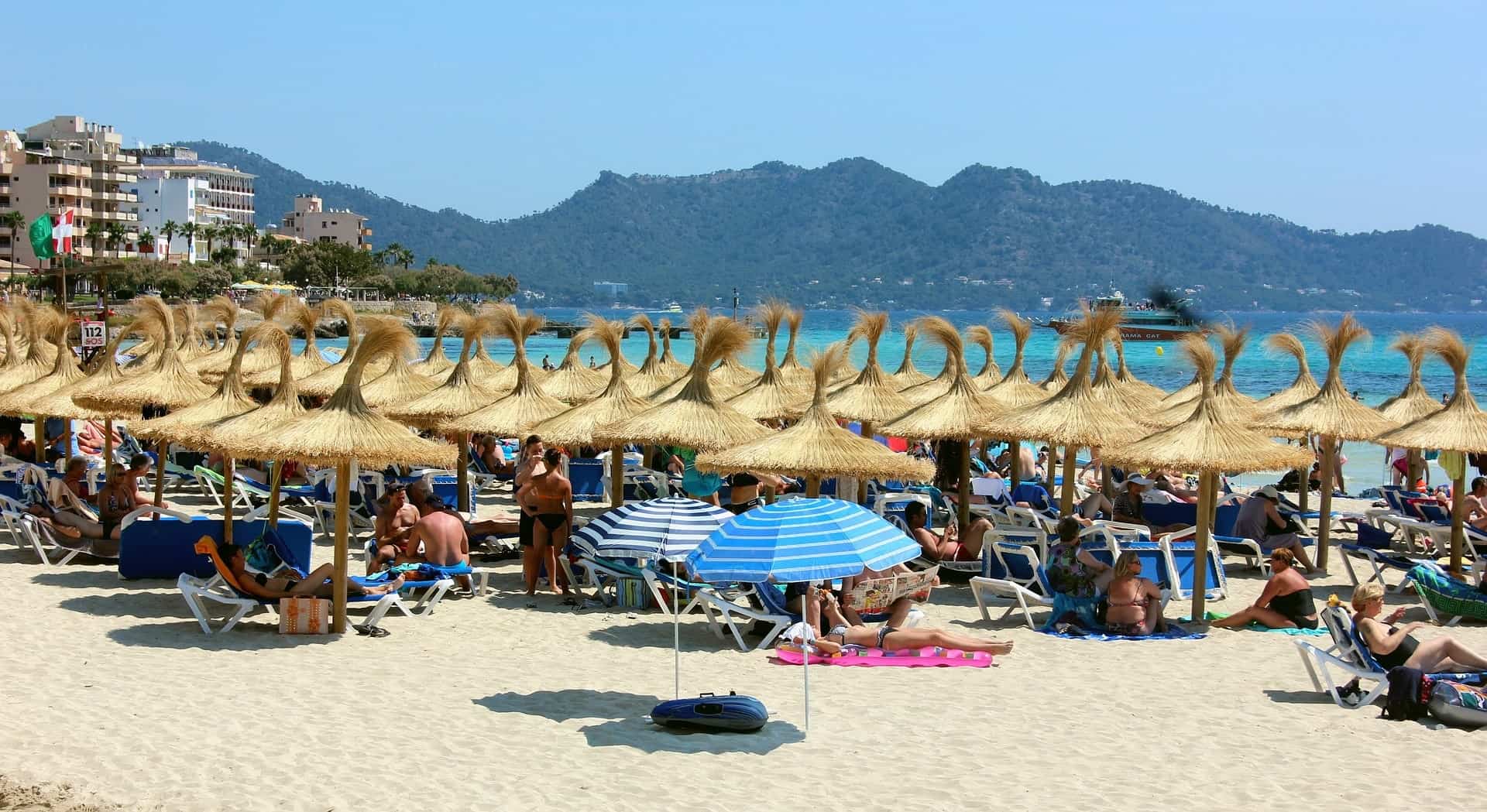 Calla Millors Strand besuchen bei Mallorca Reise 2023